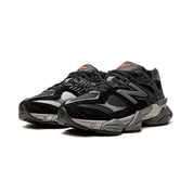 9060 "Black/Castlerock"