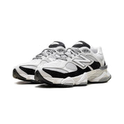 9060 "Grey Jet Black"