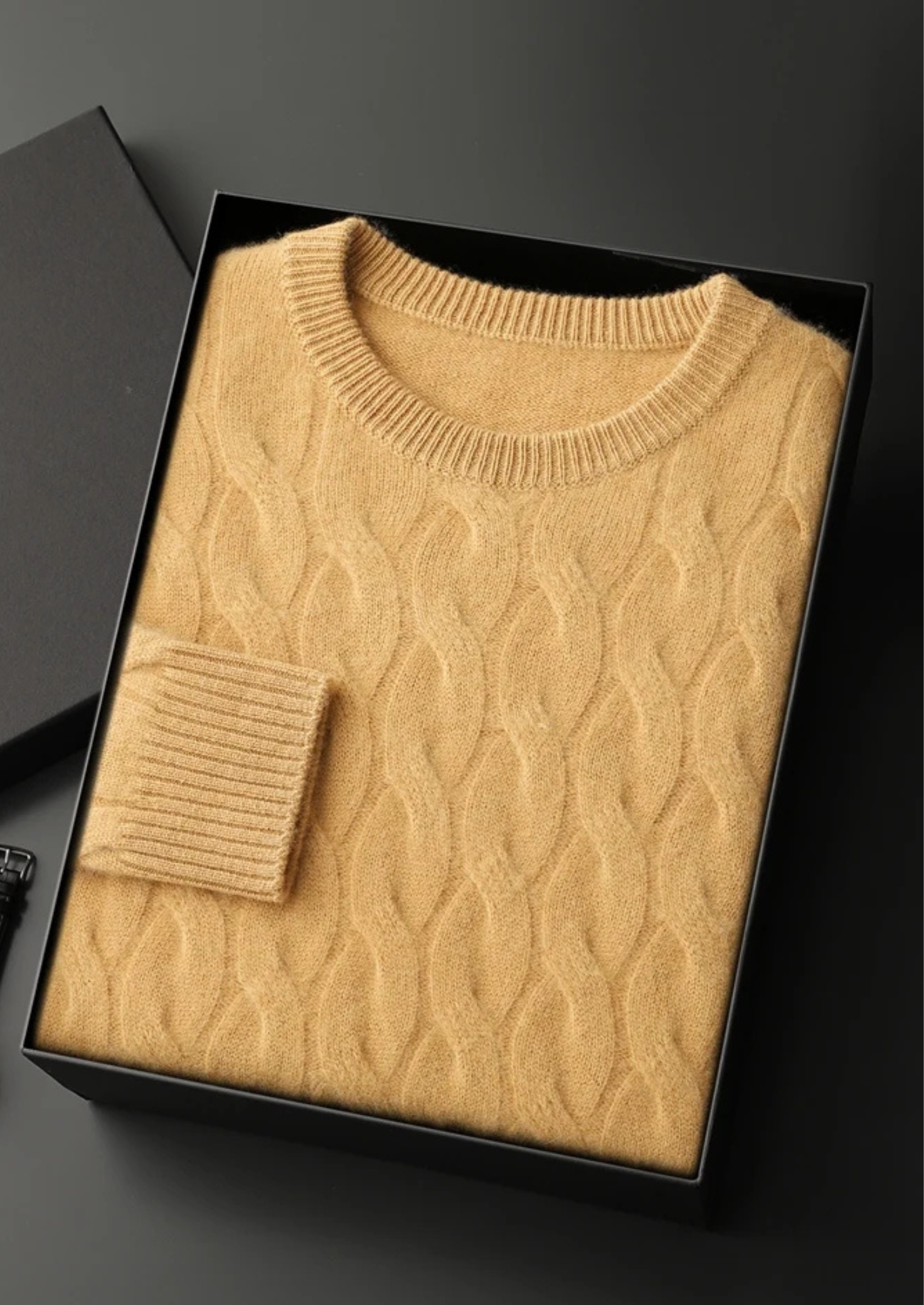 PREMIUM CASHMERE CABLE CREWNECK