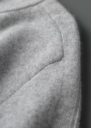 PREMIUM CASHMERE ESSENTIAL HALF-ZIP SWEATER