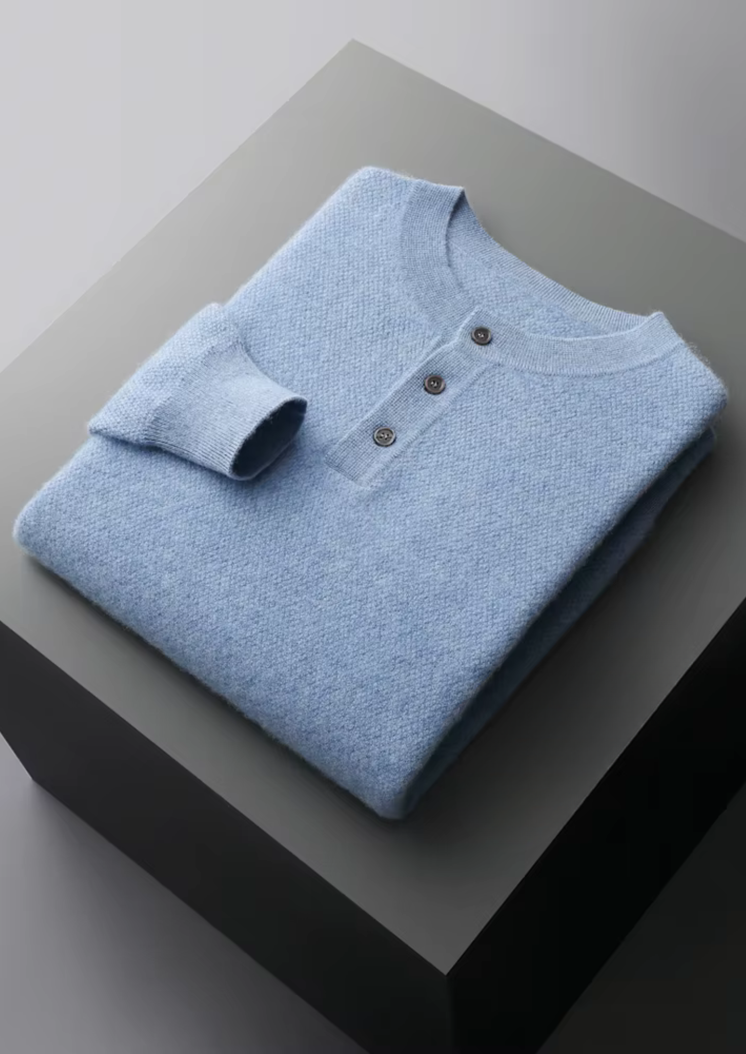 PREMIUM CASHMERE CLASSIC HENLEY SWEATER