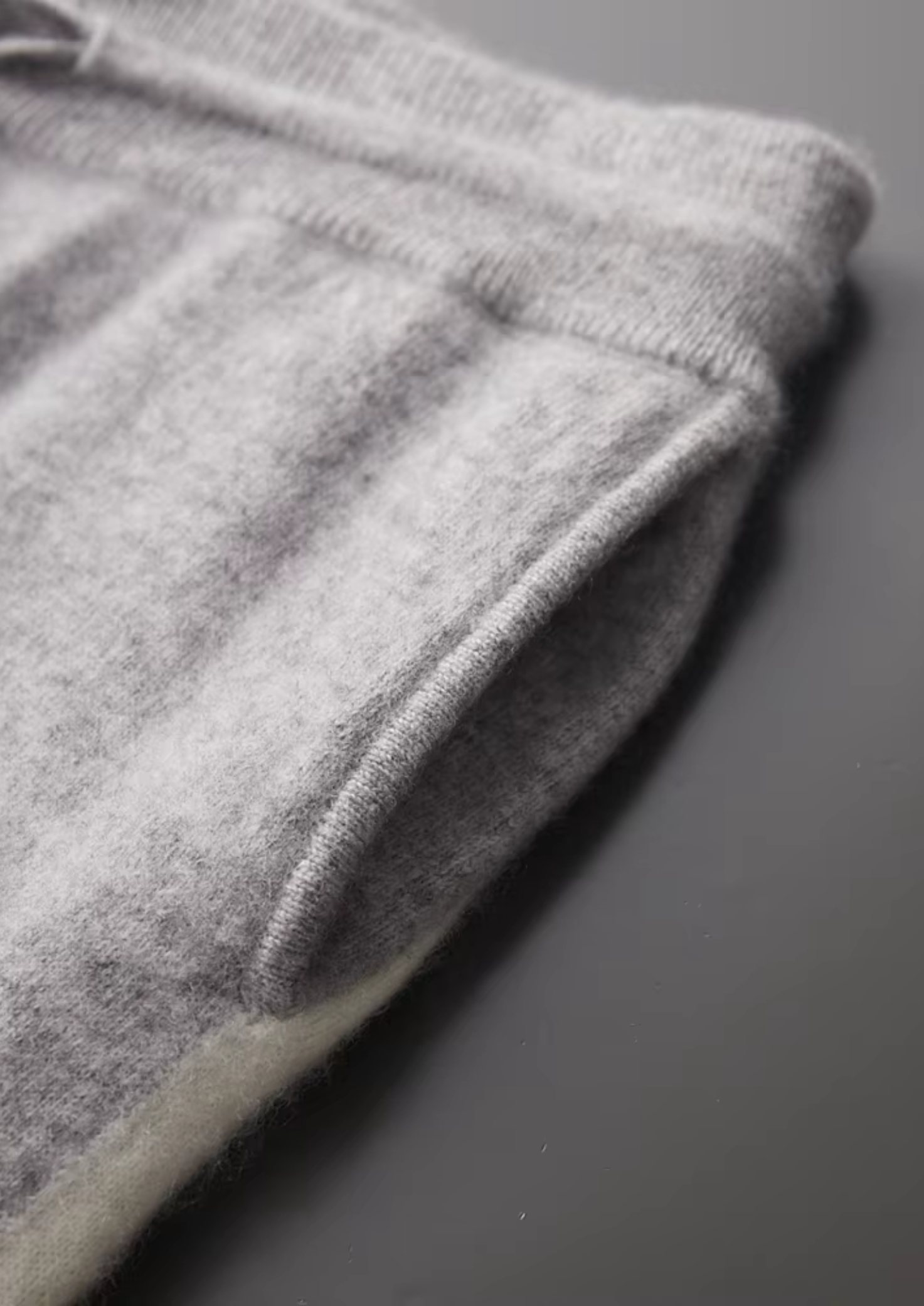 PREMIUM CASHMERE LEISURE SET