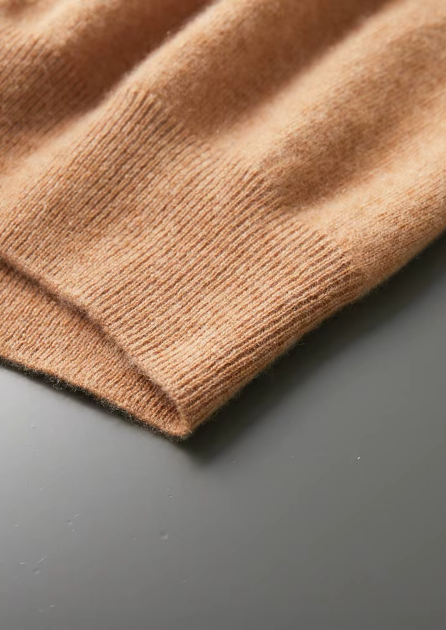 PREMIUM CASHMERE CLASSIC CREWNECK T-SHIRT